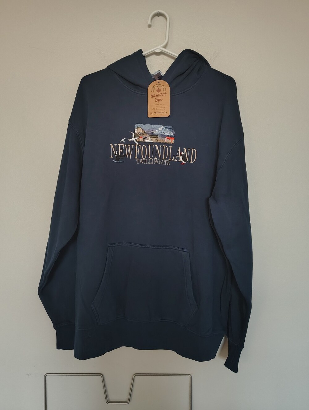 NWT Canadian Blue Newfoundland Twillingate Graphic Hoodie